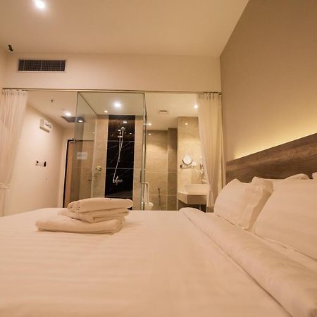 D&F Boutique Hotel Seremban 2 Экстерьер фото